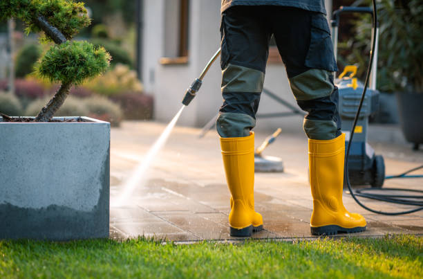 Best Garage Pressure Washing  in Slaton, TX
